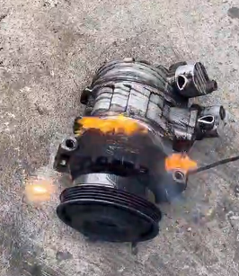 汽車(chē)零部件怎樣用激光除銹機(jī)進(jìn)行清洗呢？